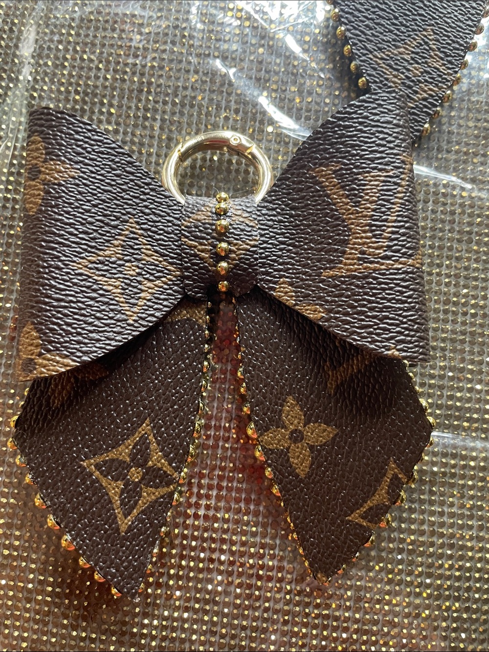 Large studded keychain bow for purse handbags backpacks